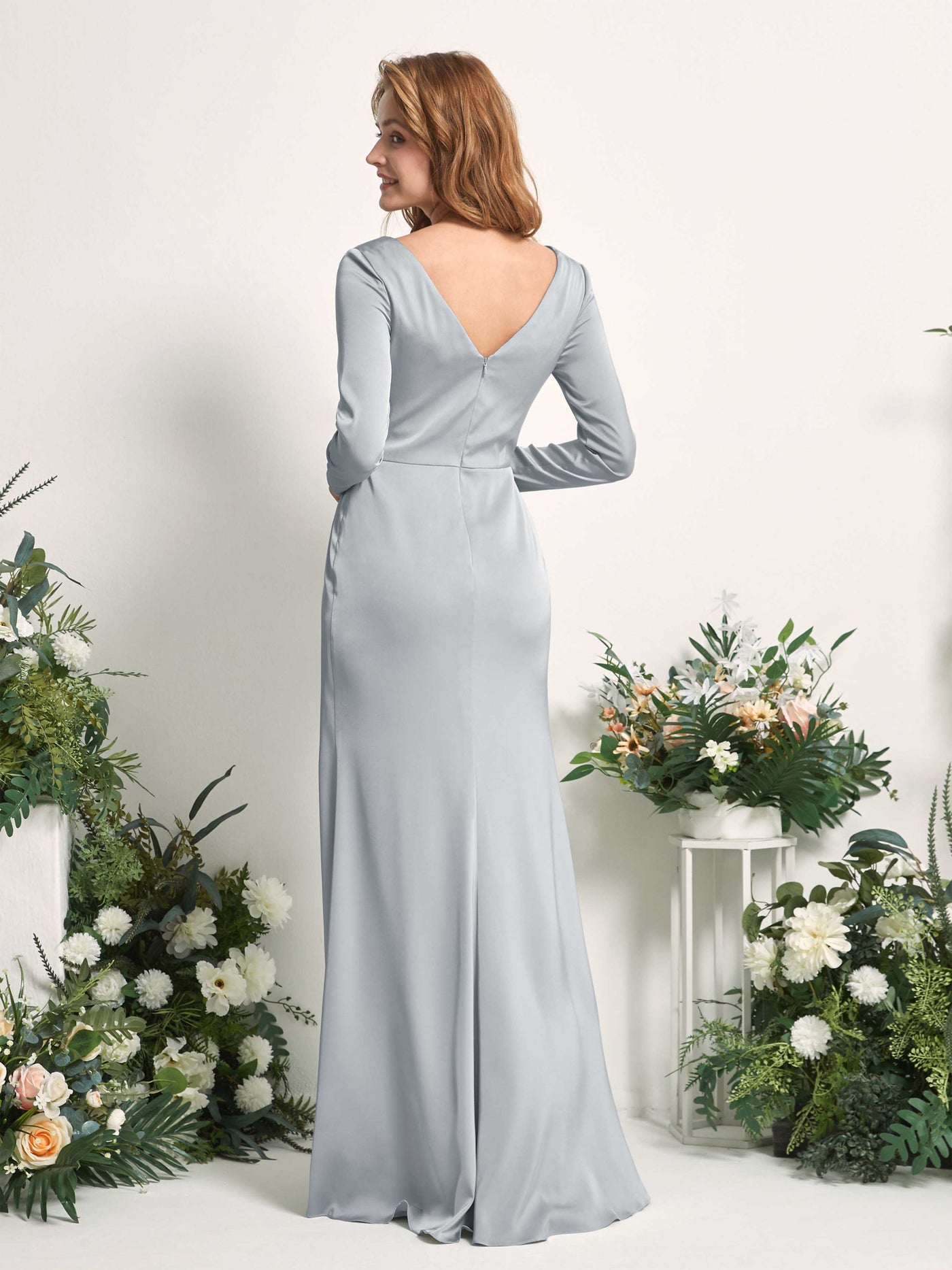 Carlyna Fourreau Col V Manches Longues Froncé Robes de demoiselle d'honneur Bleu Bébé #couleur_bleu-b-b