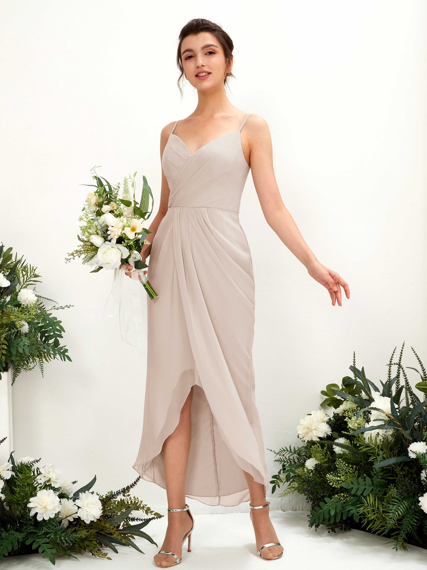 Carlyna Fourreau Longueur mollet Col V froncé robe de demoiselle d'honneur Champagne #couleur_champagne