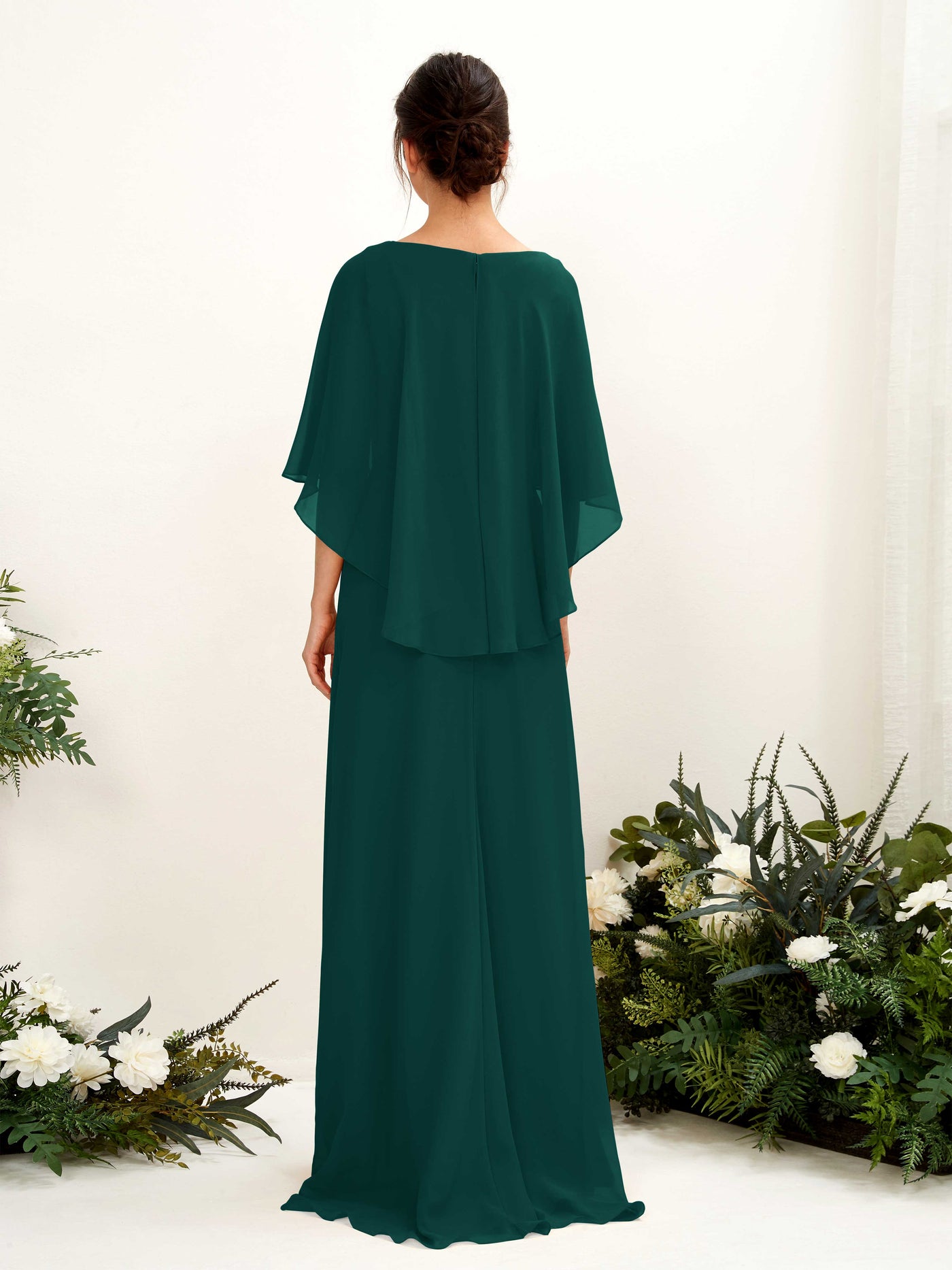 Carlyna Fourreau Silhouette Encolure bateau Cape Robes de demoiselle d'honneur Émeraude Foncé #couleur_meraude-fonc