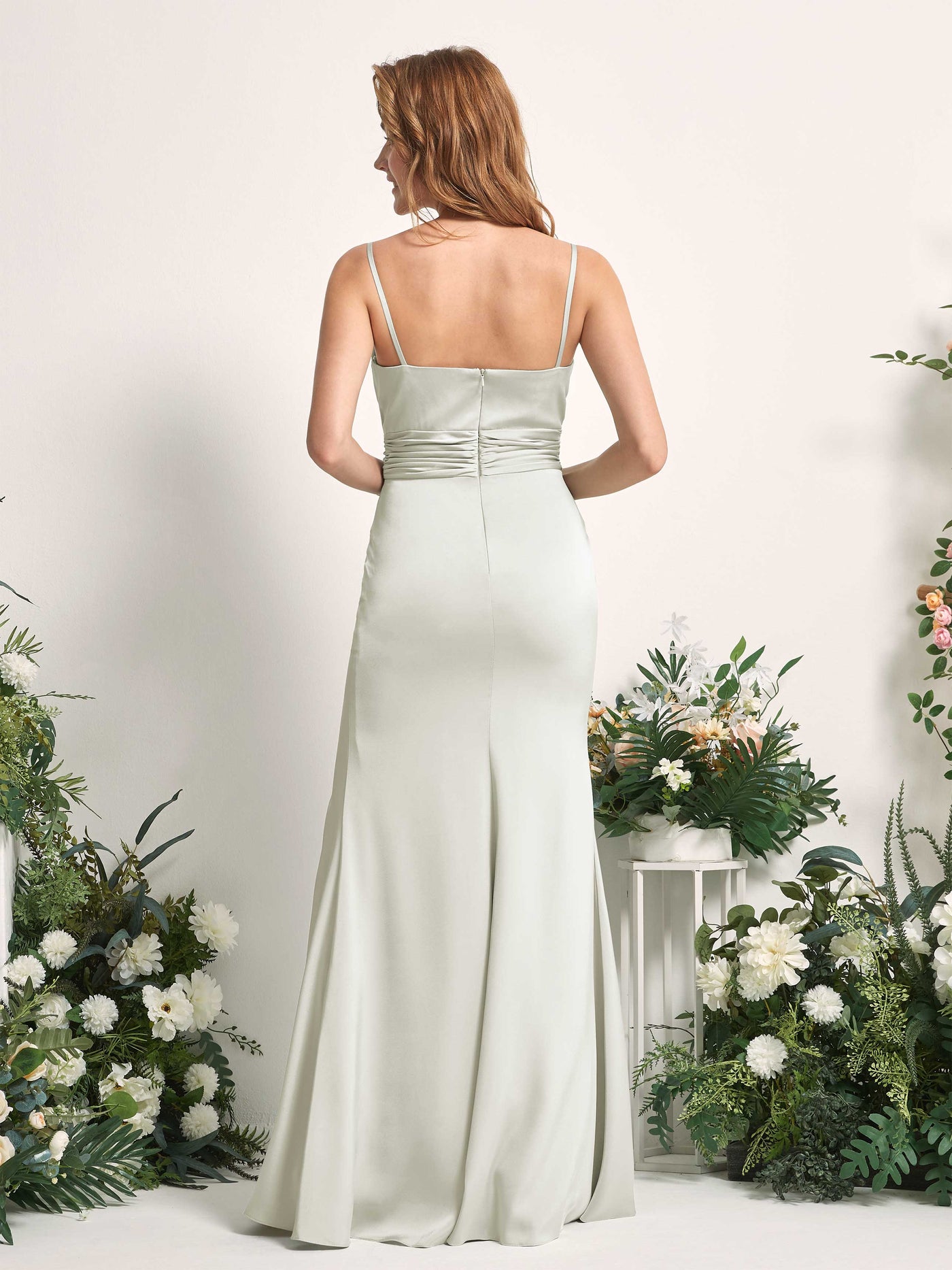 Carlyna Robe de demoiselle d'honneur sirène encolure dégagée froncé fente jambe Ivoire #couleur_ivoire