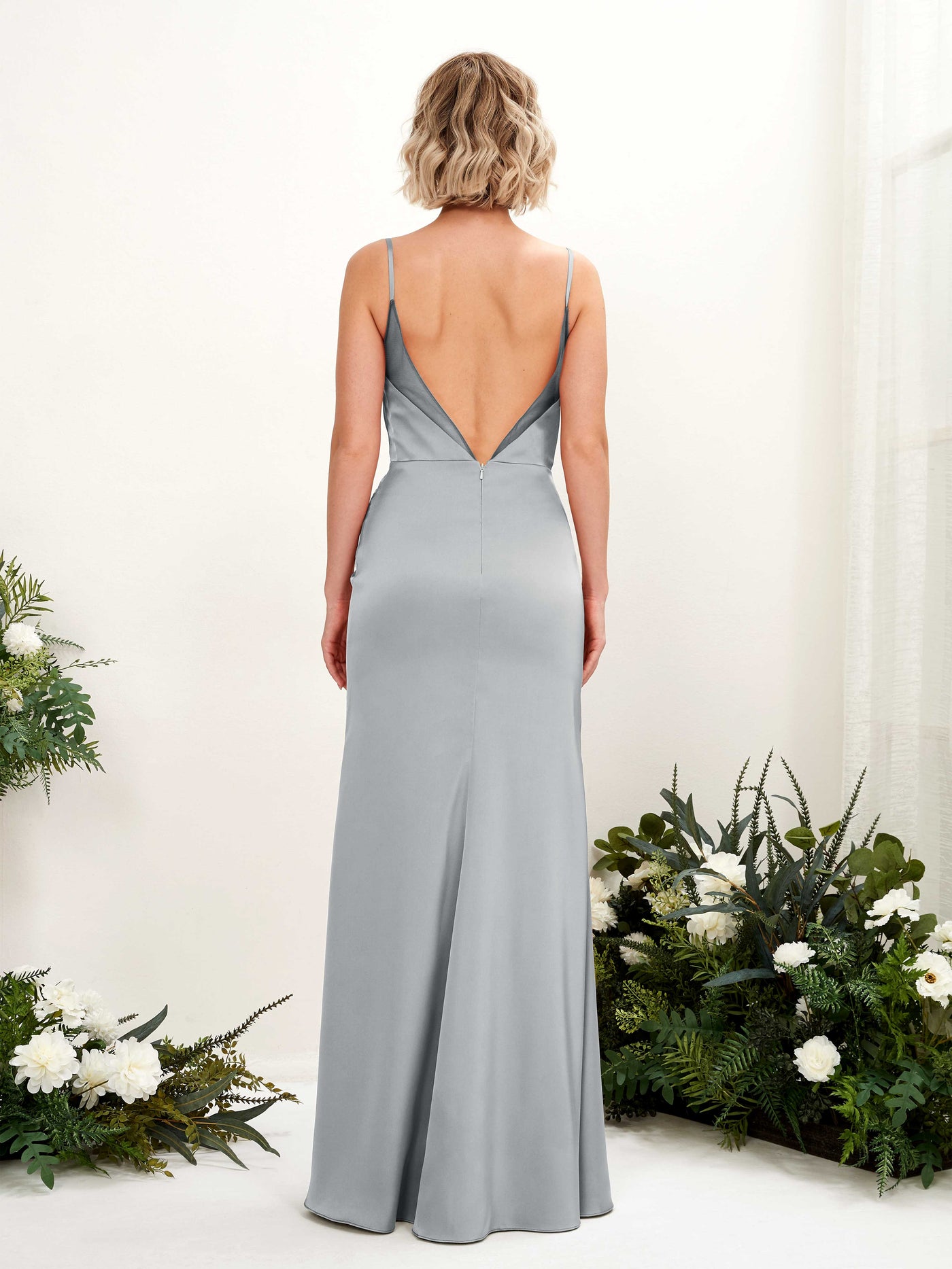 Carlyna Robe demoiselle d'honneur sirène col bénitier fente jambe Gris Boussole #couleur_gris-boussole