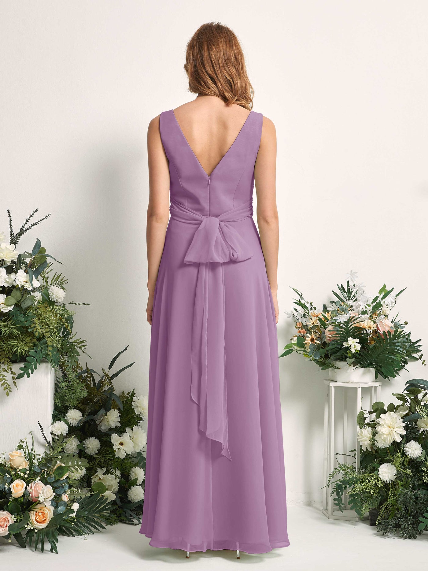 Carlyna Robe demoiselle d'honneur trapèze col V longueur ras du sol Brume Orchidée #couleur_brume-orchid-e