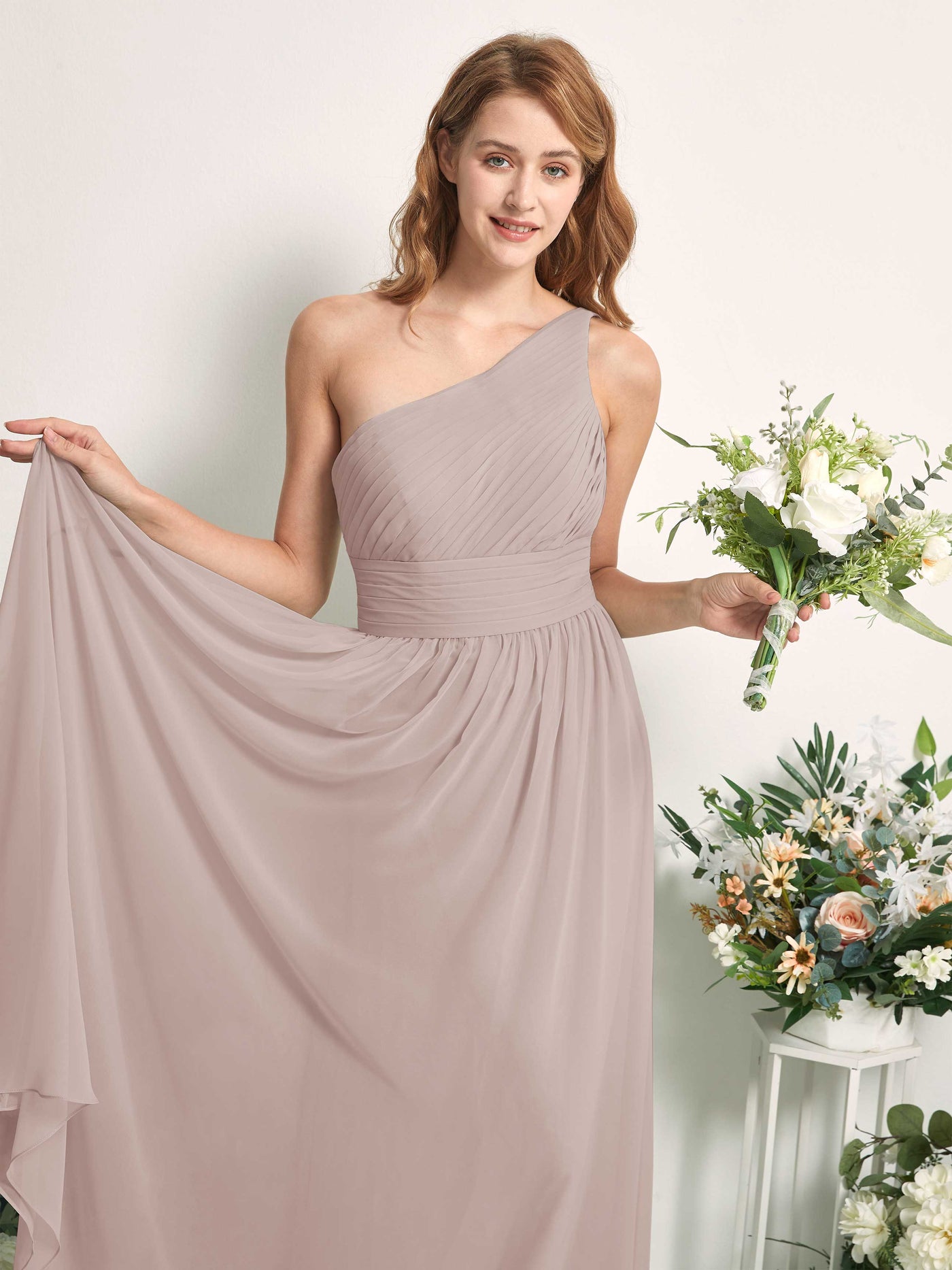 Carlyna Robe Trapèze Asymétrique Longueur ras du sol Mousseline Demoiselle d'honneur Taupe #couleur_taupe