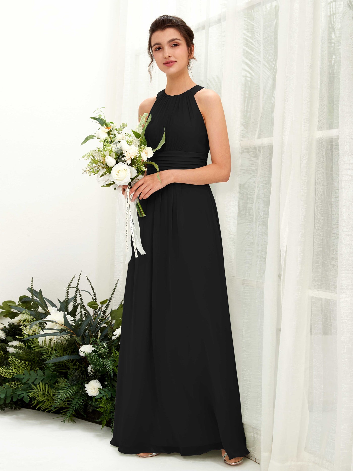 Carlyna Robe trapèze col rond longueur ras du sol froncé demoiselle d'honneur Noir #couleur_noir