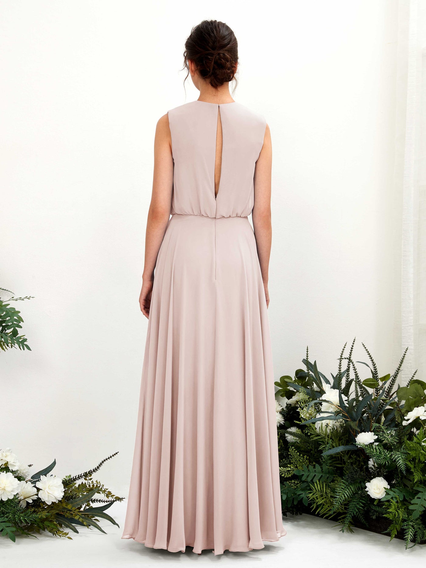 Carlyna Robe trapèze col rond longueur ras du sol mousseline demoiselle d'honneur Biscotti #couleur_biscotti