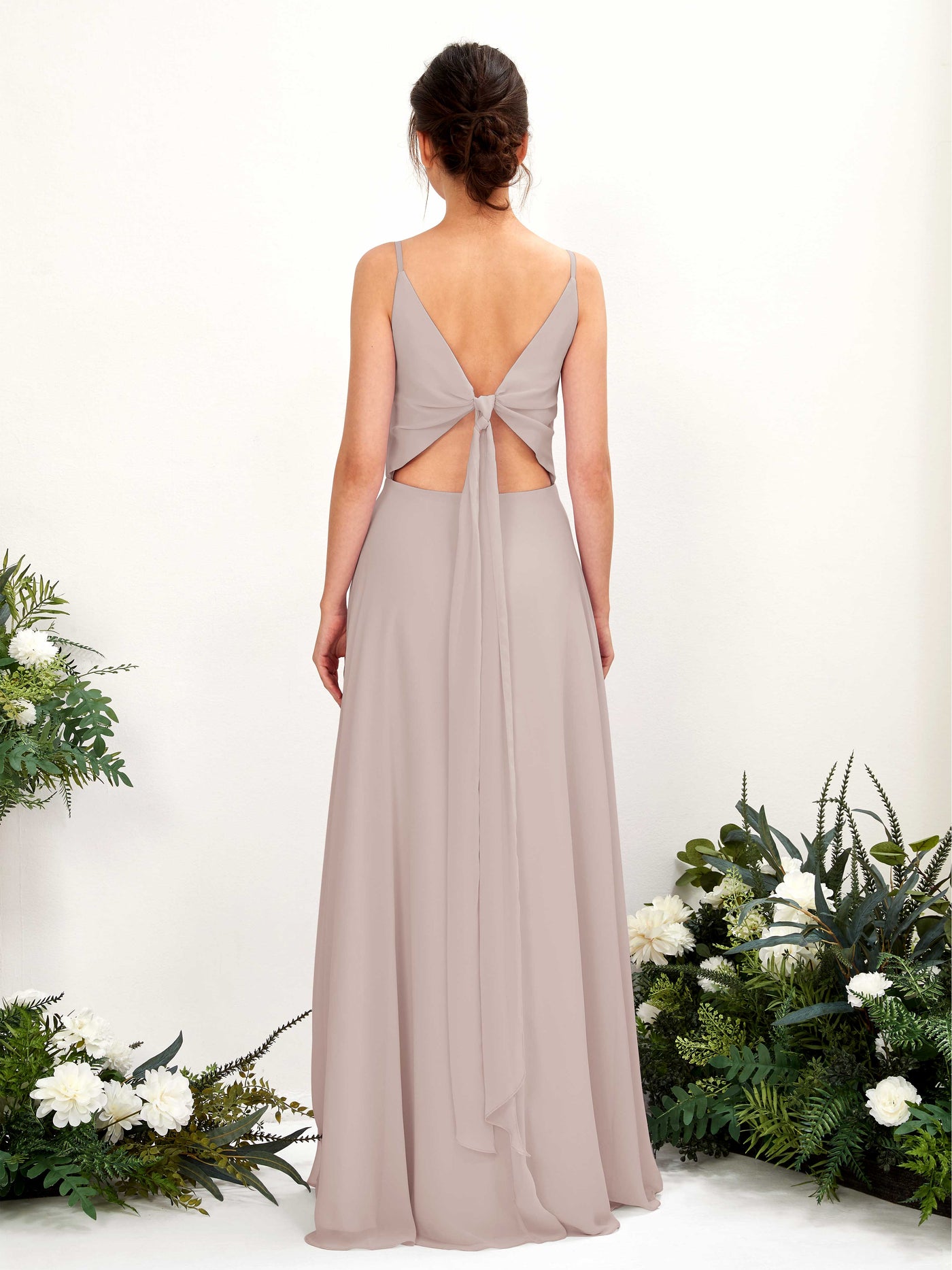 Carlyna Robe trapèze col V bretelles spaghetti robe demoiselle d'honneur Taupe #couleur_taupe