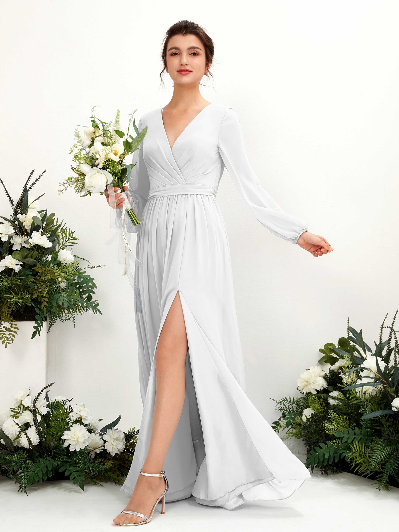 Carlyna Robe trapèze col V fente jambe manches longues longueur sol demoiselle d'honneur Blanc #couleur_blanc