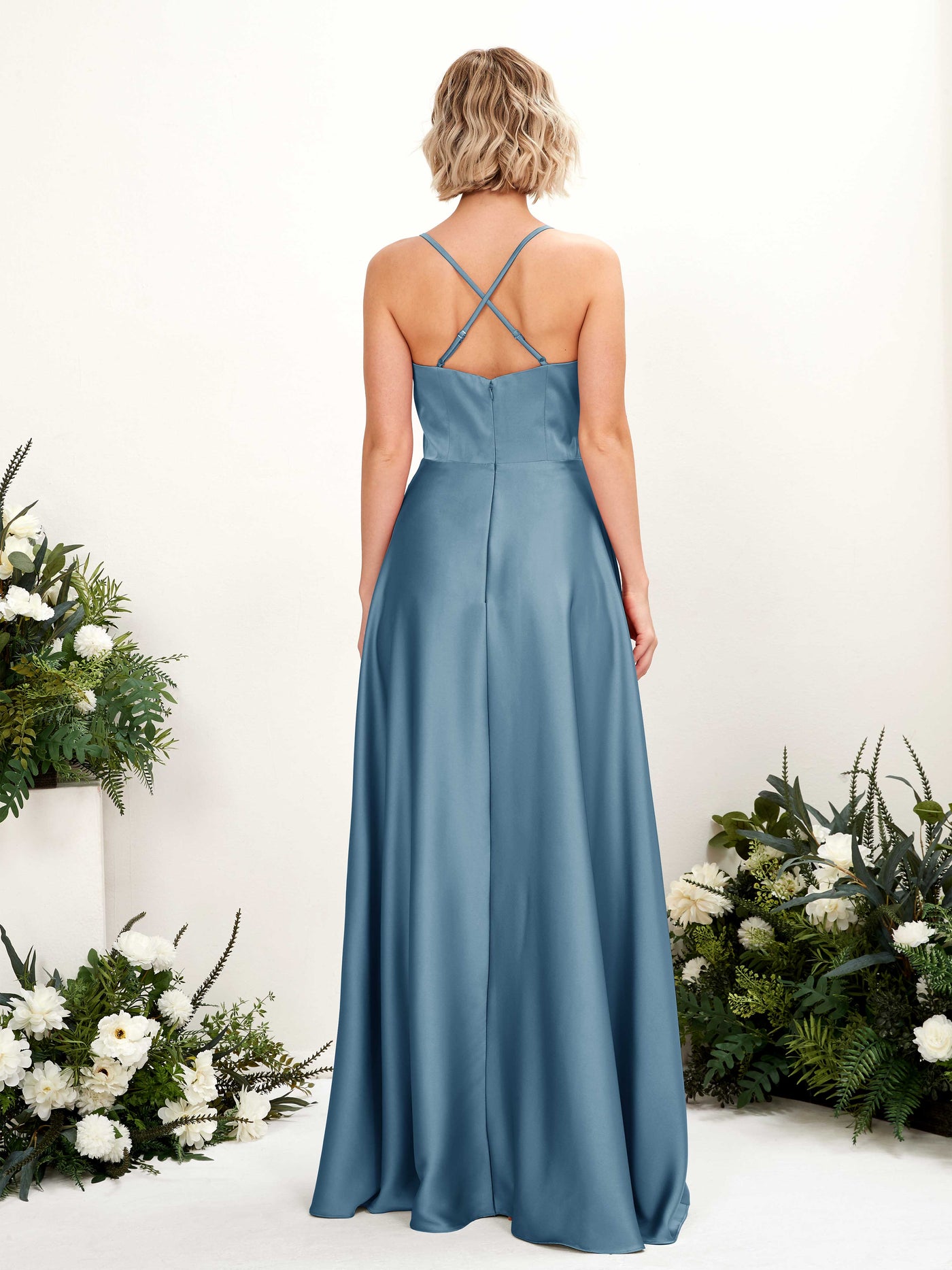 Carlyna Robe Trapèze Col V Longueur ras du sol Demoiselle d'honneur Bleu Encre #couleur_bleu-encre