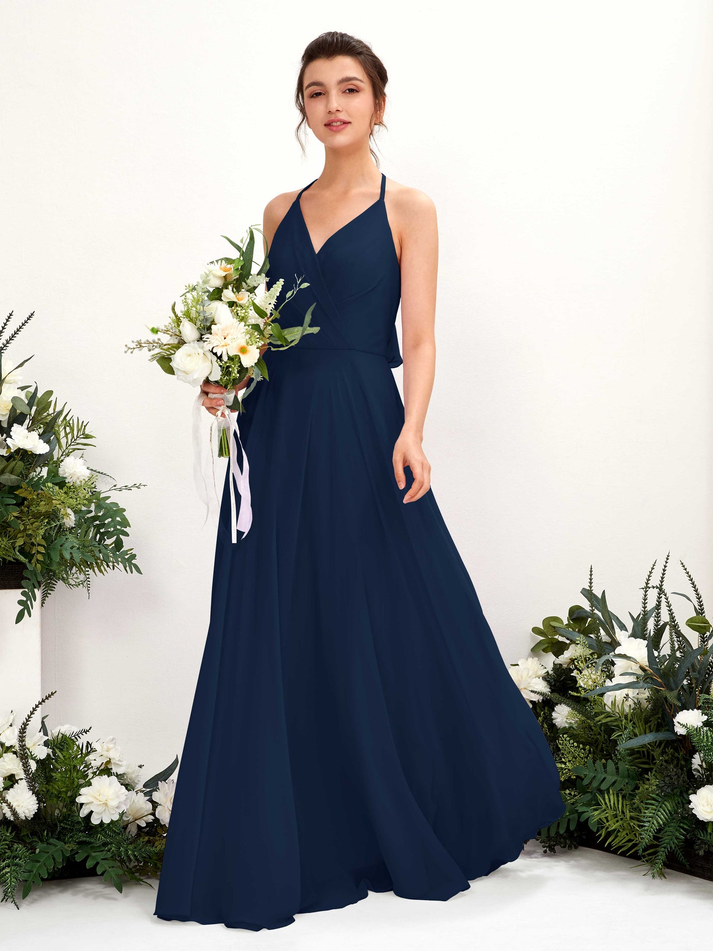 Carlyna Robe Trapèze Col V Longueur ras du sol Fente sur la jambe Demoiselle d'honneur Bleu Marine #couleur_bleu-marine