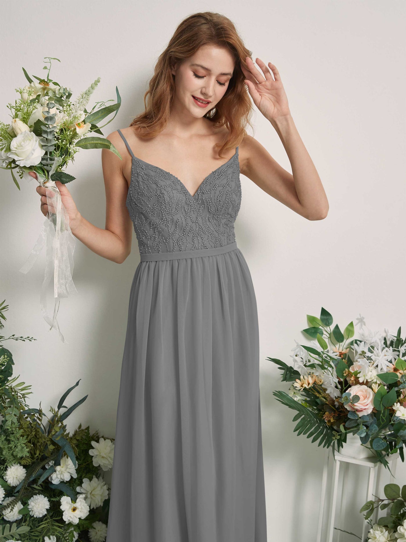 Carlyna Robe Trapèze Col V Longueur ras du sol Froncé Demoiselle d'honneur Gris Acier #couleur_gris-acier