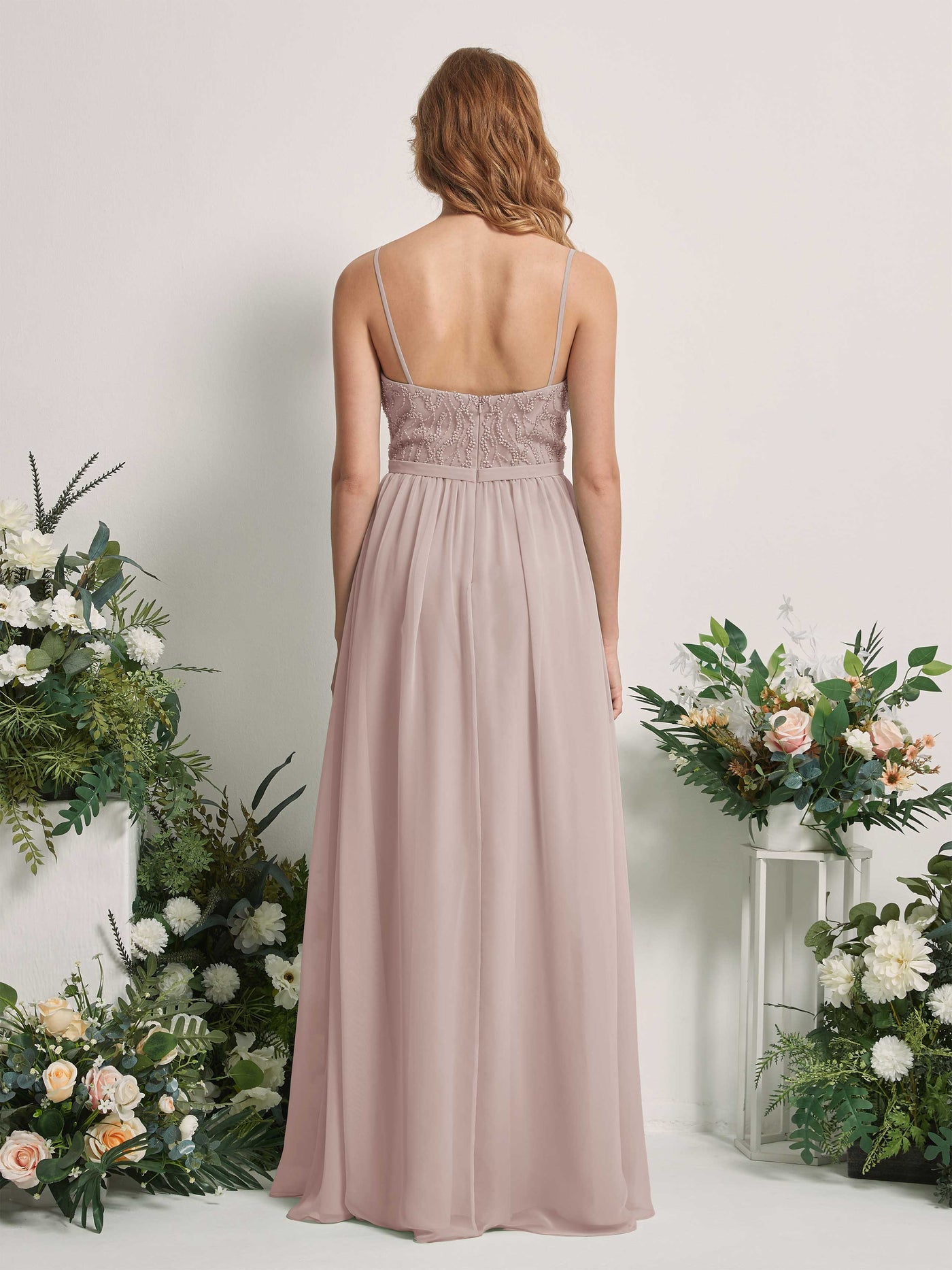 Carlyna Robe Trapèze Col V Longueur ras du sol Froncé Demoiselle d'honneur Taupe #couleur_taupe