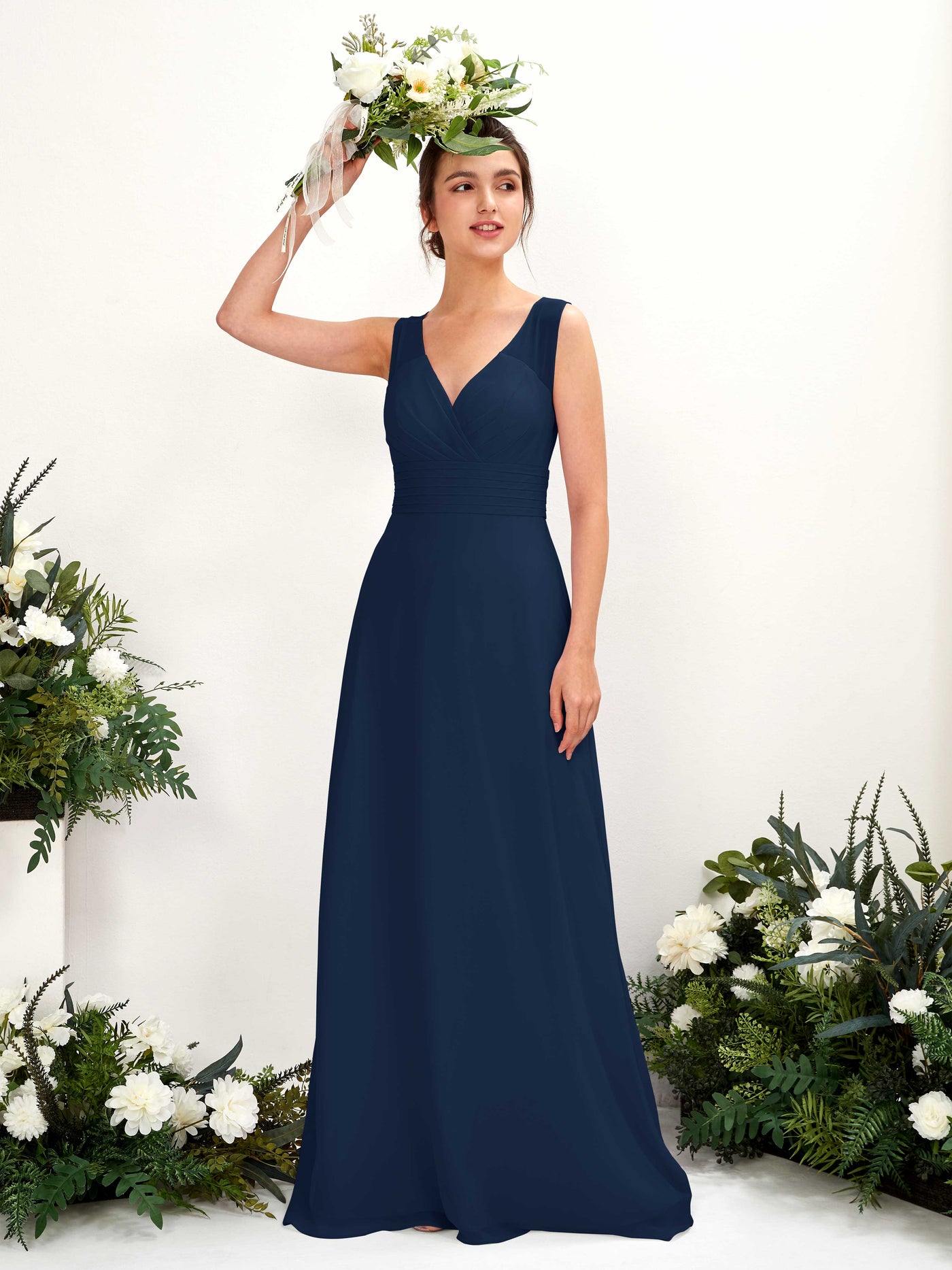 Carlyna Robe trapèze col V longueur ras du sol robe de demoiselle d'honneur Bleu Marine #couleur_bleu-marine