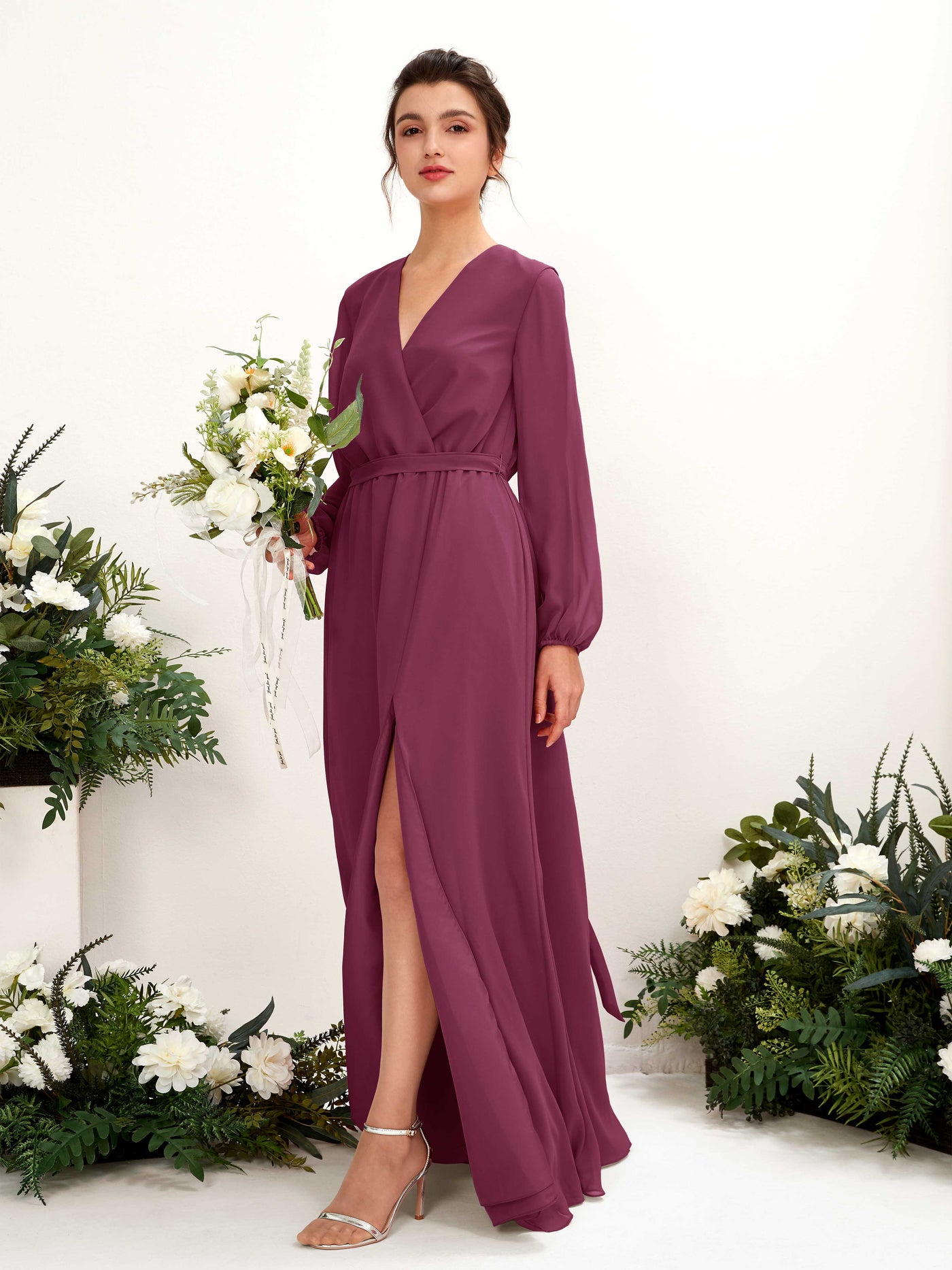 Carlyna Robe trapèze col V manches longues longueur ras du sol demoiselle d'honneur Chianti #couleur_chianti