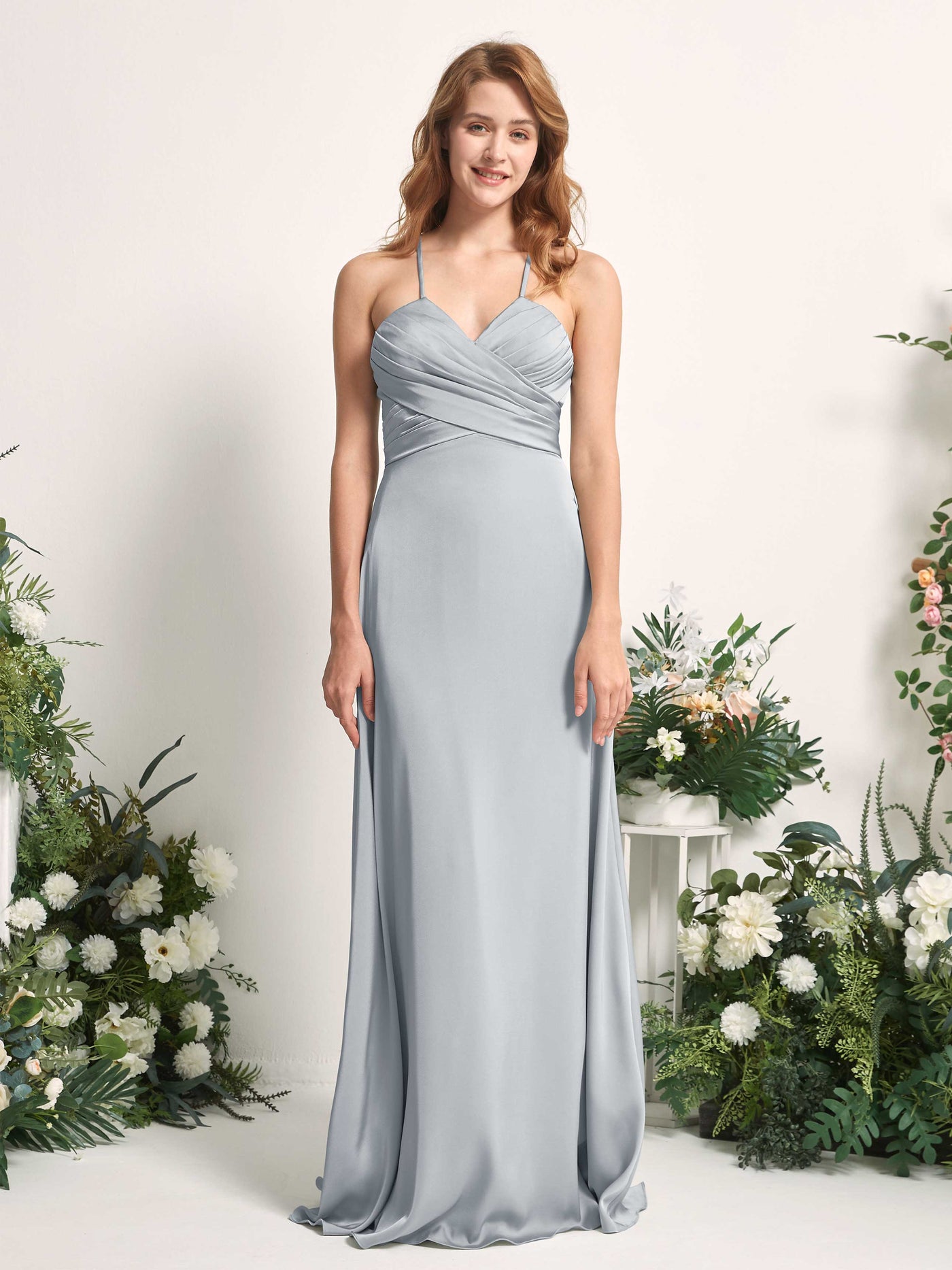 Carlyna Robe trapèze col V satin demoiselle d'honneur Bleu Bébé #couleur_bleu-b-b
