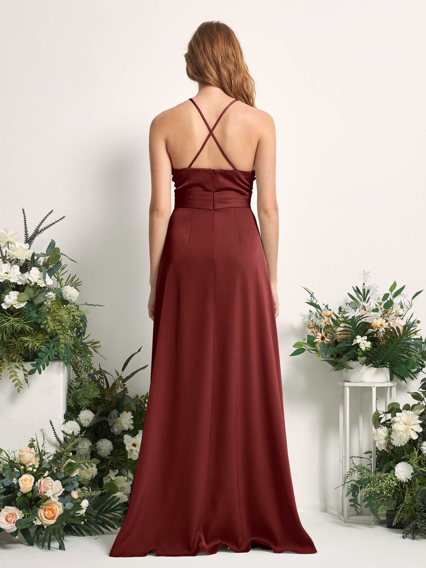 Carlyna Robe trapèze col V satin demoiselle d'honneur Bordeaux #couleur_bordeaux
