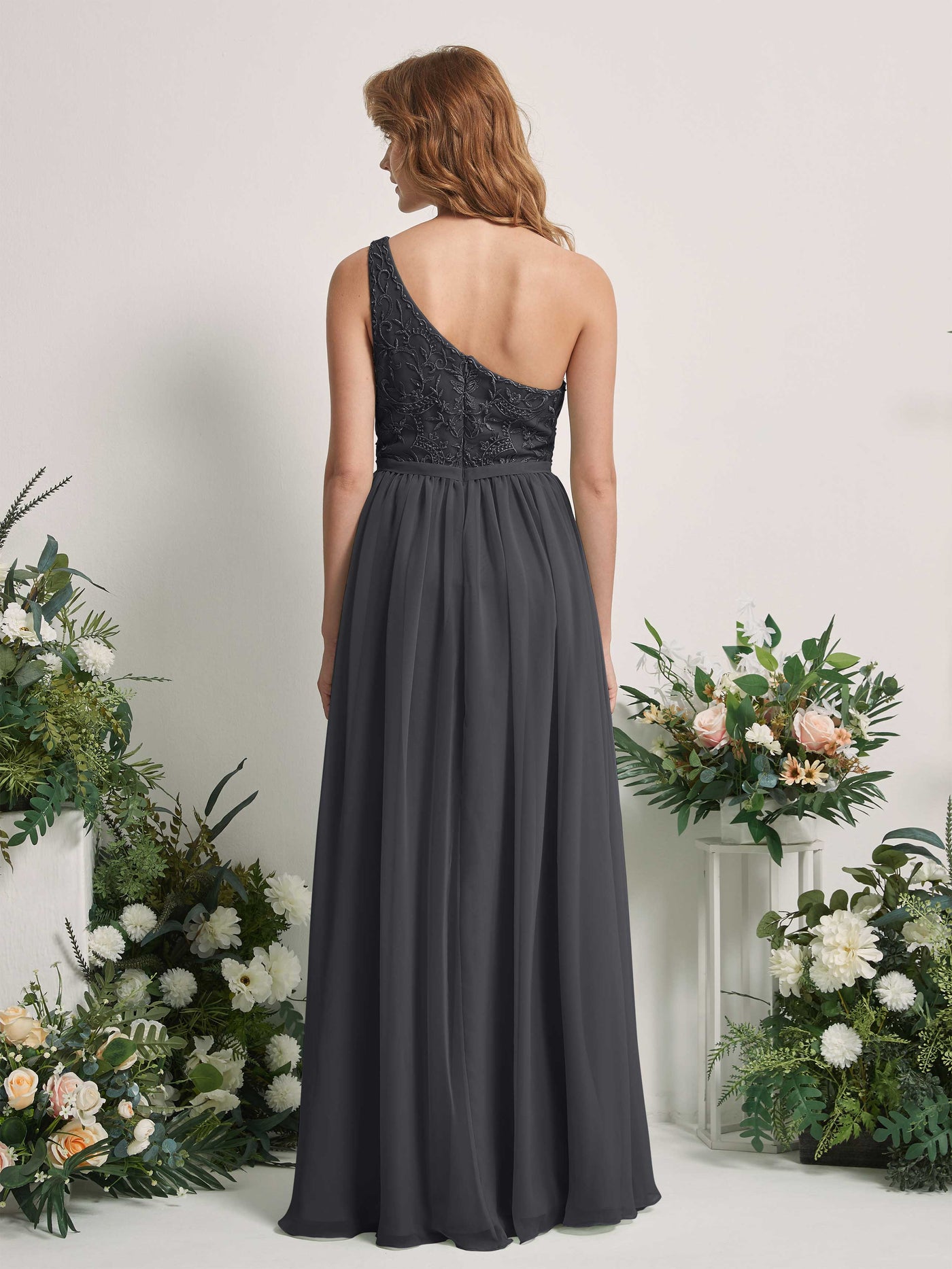 Carlyna Robe trapèze Décolleté asymétrique Longueur ras du sol Mousseline demoiselle d'honneur Étain #couleur_tain