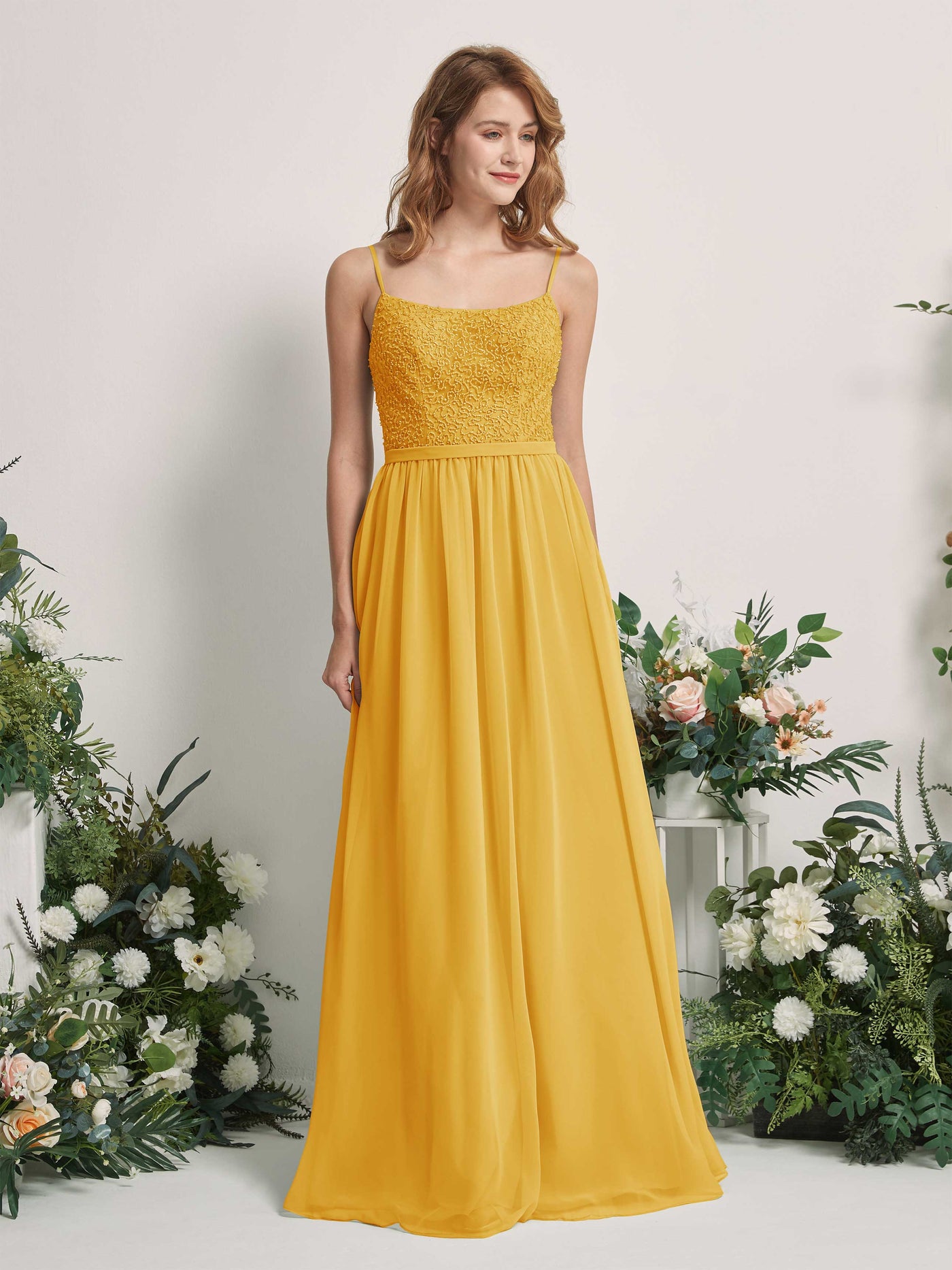 Carlyna Robe Trapèze Encolure dégagée Longue Mousseline Robes de demoiselle d'honneur Jaune Moutard #couleur_jaune-moutard