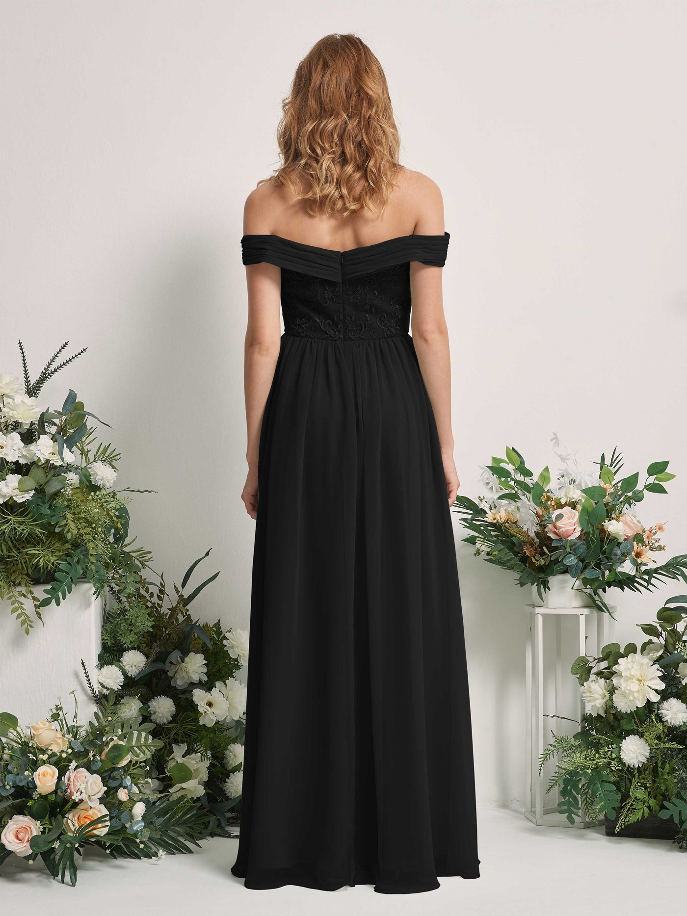 Carlyna Robe Trapèze Épaule Dénudée Longueur Ras du Sol Brodée Robes de Demoiselle d'honneur Noir #couleur_noir