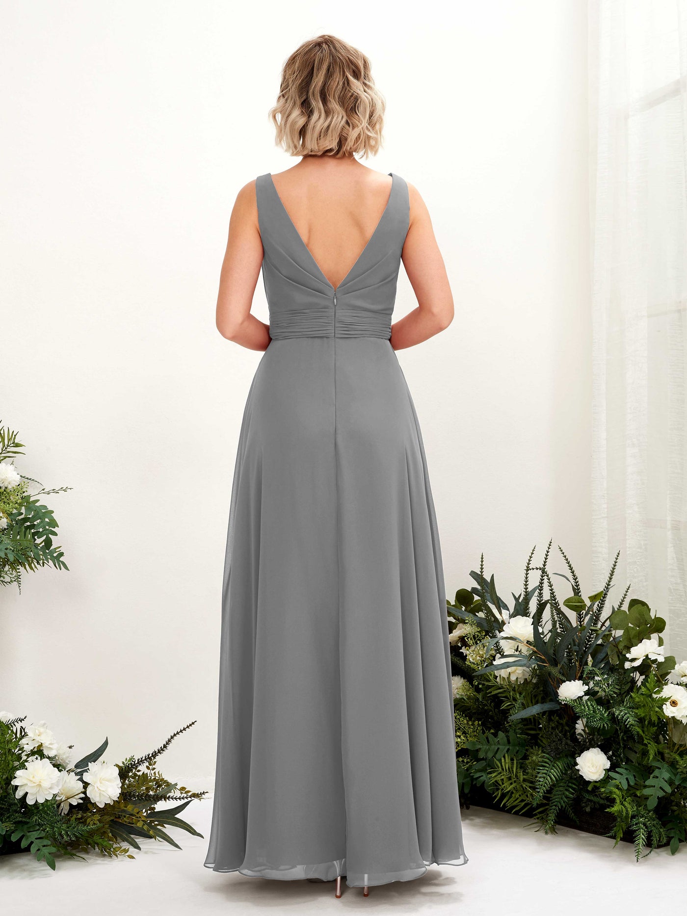 Carlyna Robe trapèze longueur ras du sol encolure bateau demoiselle d'honneur Gris Acier #couleur_gris-acier