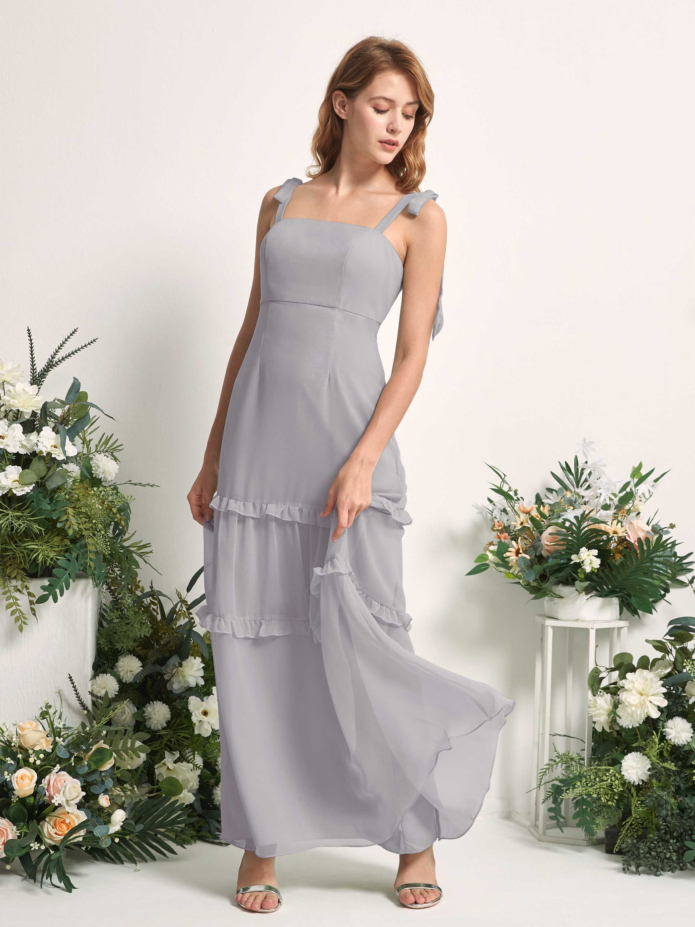 Carlyna Robe Trapèze Longueur Sol Col Droit Volants Mousseline demoiselle d'honneur Gris Boussole #couleur_gris-boussole