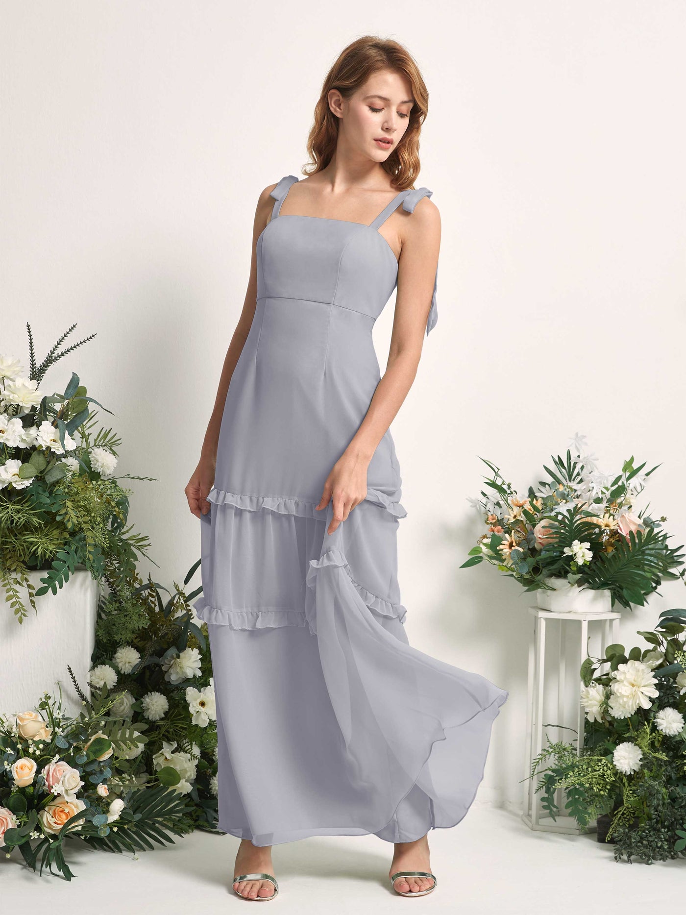 Carlyna Robe Trapèze Longueur Sol Col Droit Volants Mousseline demoiselle d'honneur Lavande Poudrée #couleur_lavande-poudr-e