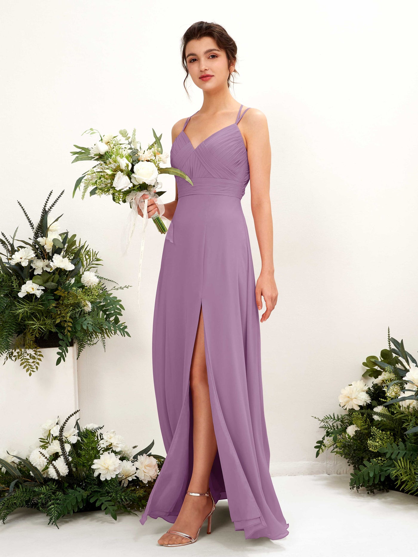 Carlyna Trapèze Longueur ras du sol Col V Licou Robes de demoiselle d'honneur Brume Orchidée #couleur_brume-orchid-e